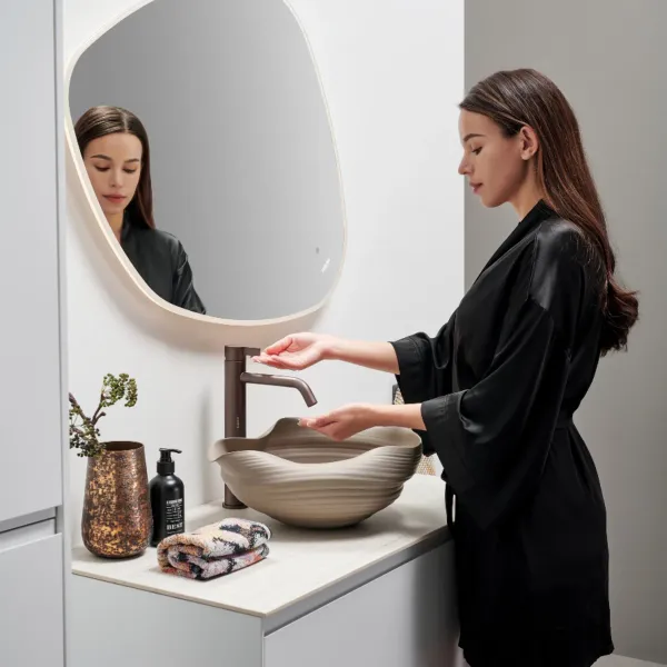 Hovedbilde Scala Bad Handmade ART Vekst Toppmontert Servant 40x35 cm