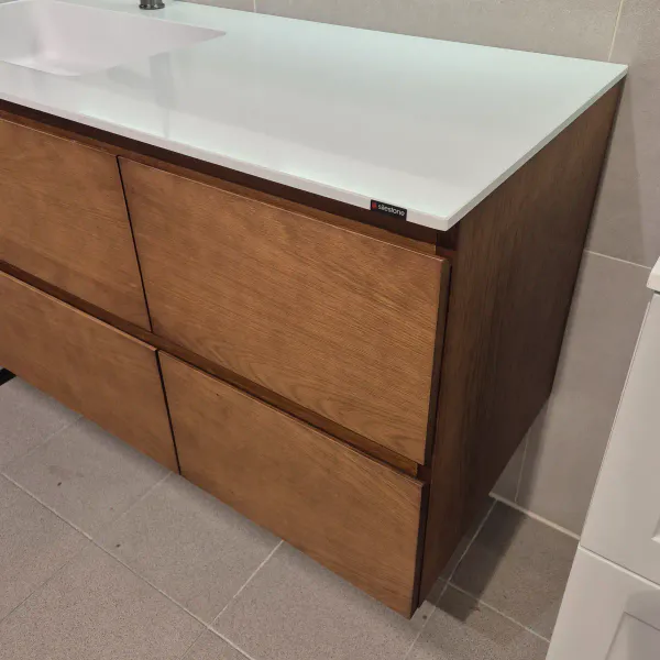 Bilde av OUTLET: Quadro Bad Oslo 120 cm Servantskap Valnøtt Trefinér