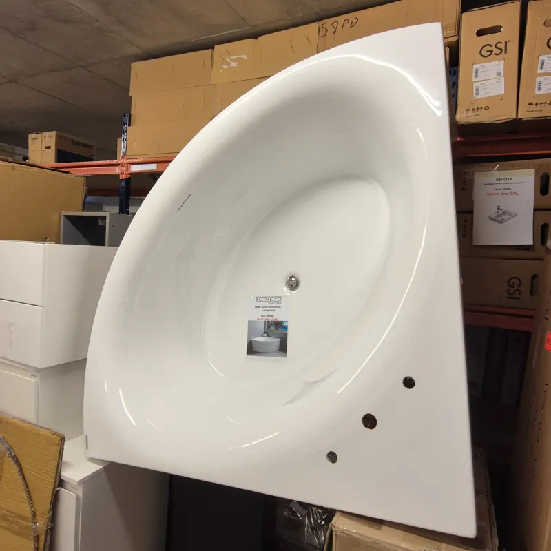 OUTLET: Sanipro Hawaii Hjørnebadekar 140x140 cm Hvit Utstilling
