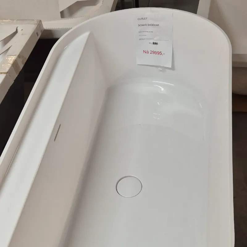 OUTLET: Laufen Sonar Badekar 160x81,5 cm Frittstående - Utstilling