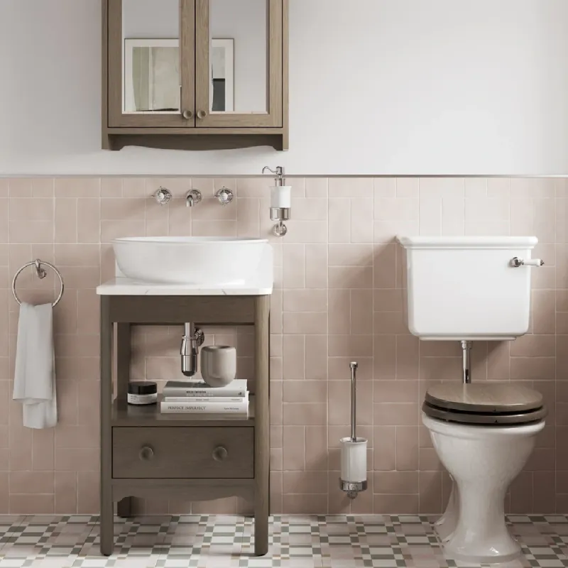 Burlington Guild Servantskap 58 cm med Carrara Benkeplate